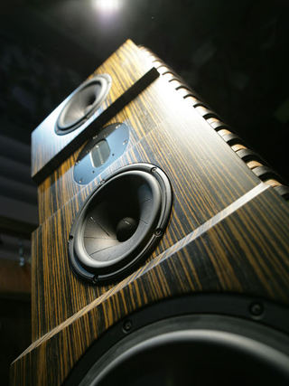Illustration for article titled Mythos Audio Olon Speakers Are Stripey, Pricy, But We Likey